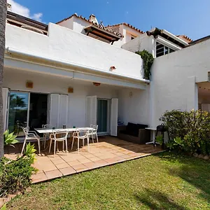 Сasa de vacaciones Casa 1 Linea De Playa., Marbella